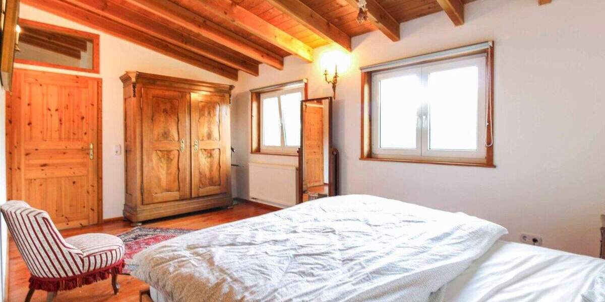 Einfamilienhaus Marburg Wehrshausen - 9 Zimmer, 998.000&euro; | Angebot:25710451