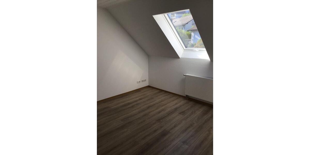 Etagenwohnung Herborn - 2 Zimmer, 40 m&sup2;, 490&euro; | Angebot:25864748