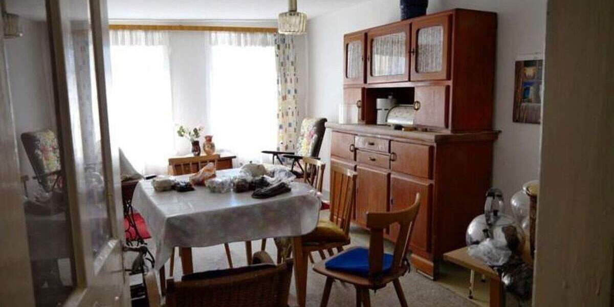 Mehrfamilienhaus, Wohnhaus Marburg - 9 Zimmer, 204 m&sup2;, 415.000&euro; | Angebot:25722758