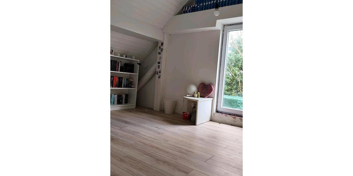Einfamilienhaus Herborn - 10 Zimmer, 231 m&sup2;, 175.000&euro; | Angebot:26954713