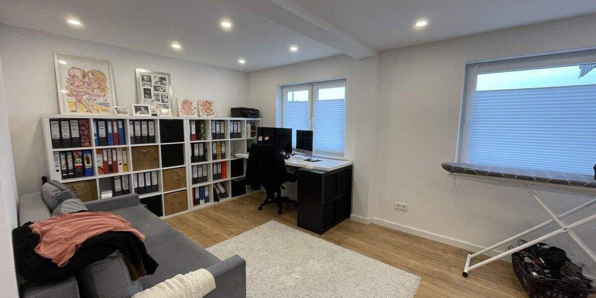 Einfamilienhaus Ehringshausen / Kölschhausen Kölschhausen - 9 Zimmer, 238 m&sup2;, 490.000&euro; | Angebot:25728156