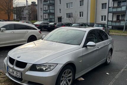 BMW 318 190.000 km 1.650 &euro; Gießen 35394