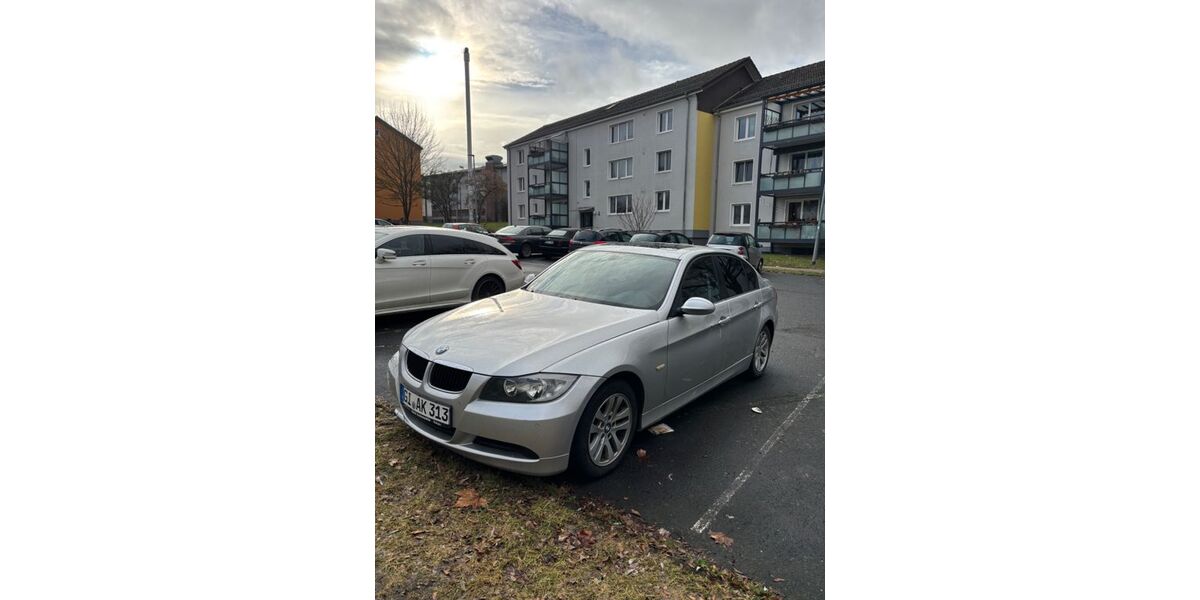 BMW 318 190.000 km 1.650 &euro; Gießen 35394