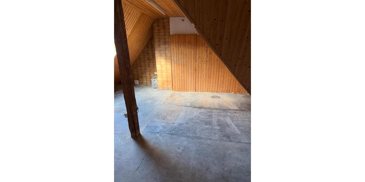 Reihenhaus Wetzlar Altenberger Straße - 9 Zimmer, 188 m&sup2;, 355.000&euro; | Angebot:25960353