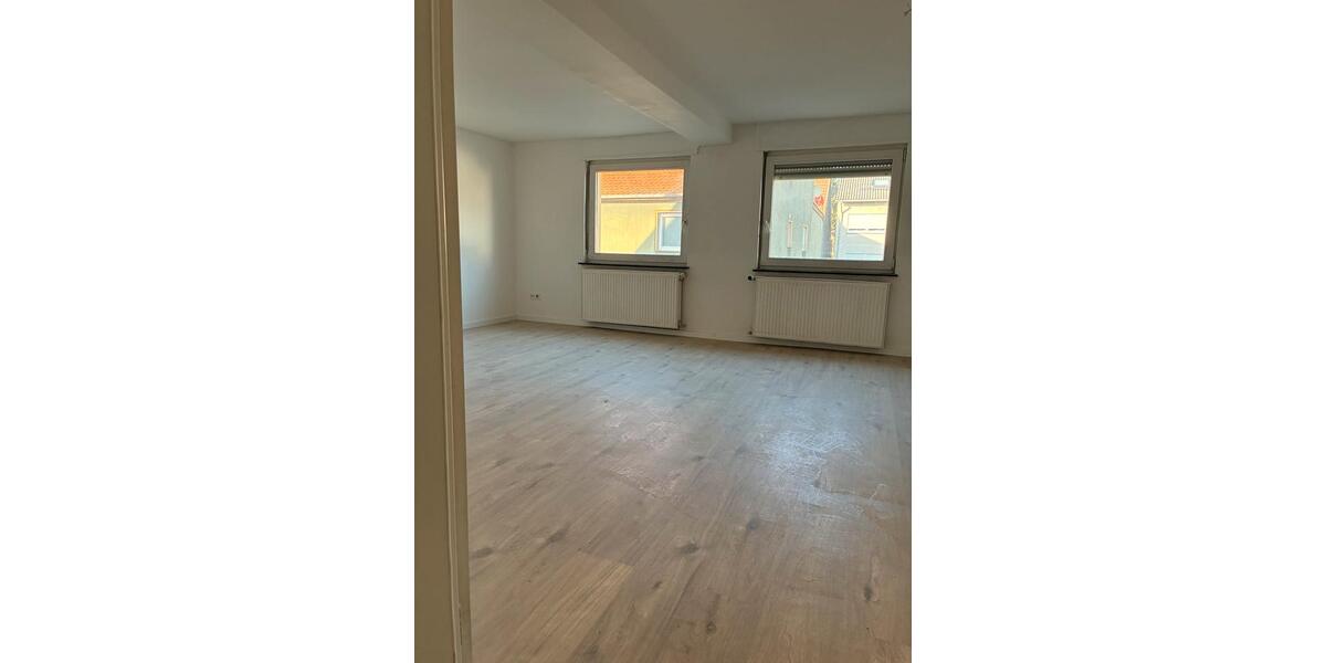Etagenwohnung Buseck - 3 Zimmer, 85 m&sup2;, 1.245&euro; | Angebot:25343841