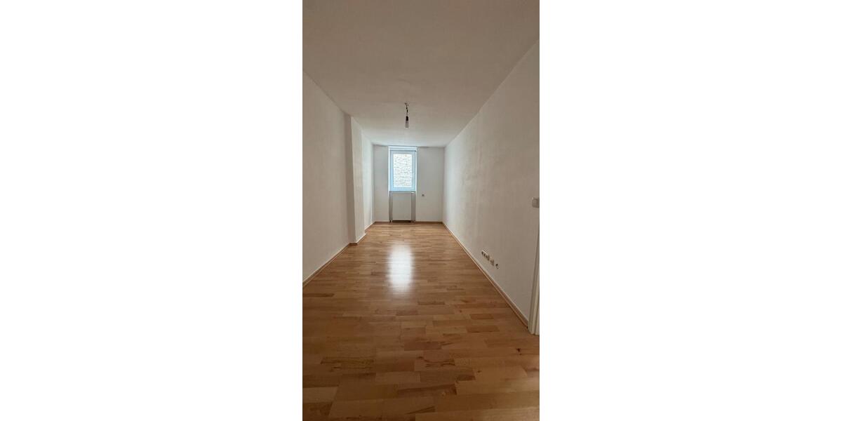 Etagenwohnung Gießen - 3 Zimmer, 60 m&sup2;, 650&euro; | Angebot:26689694