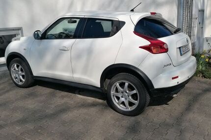 Nissan Juke 140.000 km 7.000 &euro; Laubach 35321