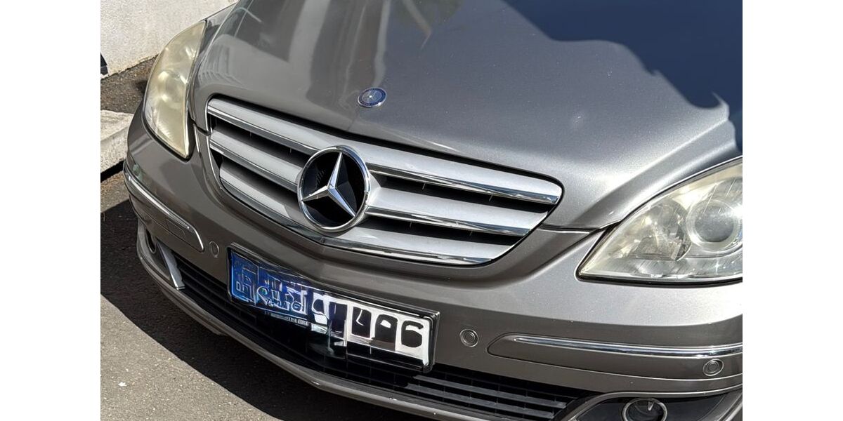 Mercedes-Benz B 180 196.000 km 1.500 &euro; Langgöns 35428