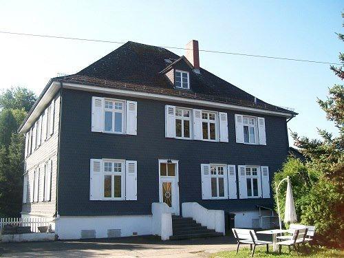 Erdgeschoßwohnung Solms - 1 Zimmer, 24 m&sup2;, 260&euro; | Angebot:25971736