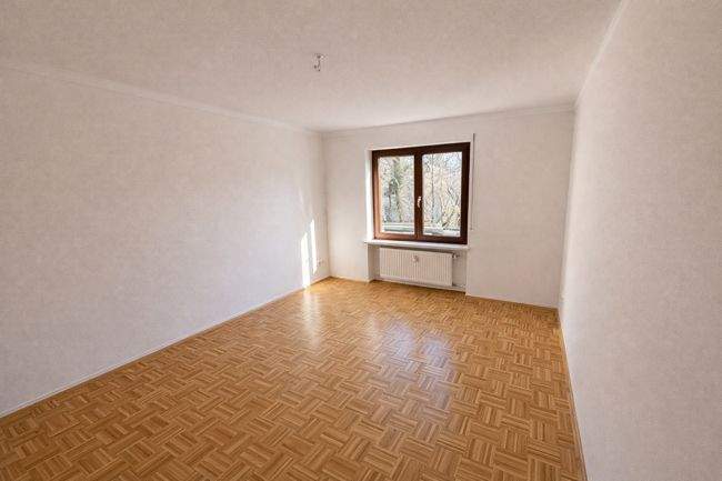 Etagenwohnung Wetzlar - 3 Zimmer, 82 m&sup2;, 760&euro; | Angebot:25796325