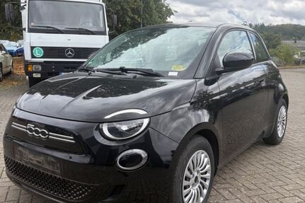 Fiat 500e 11.234 km 13.199 &euro; Braunfels 35619