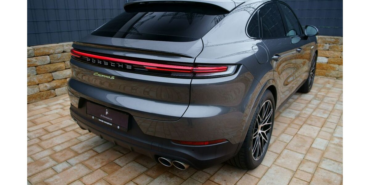 Porsche Cayenne 21.499 km 106.890 &euro; Asslar 35614