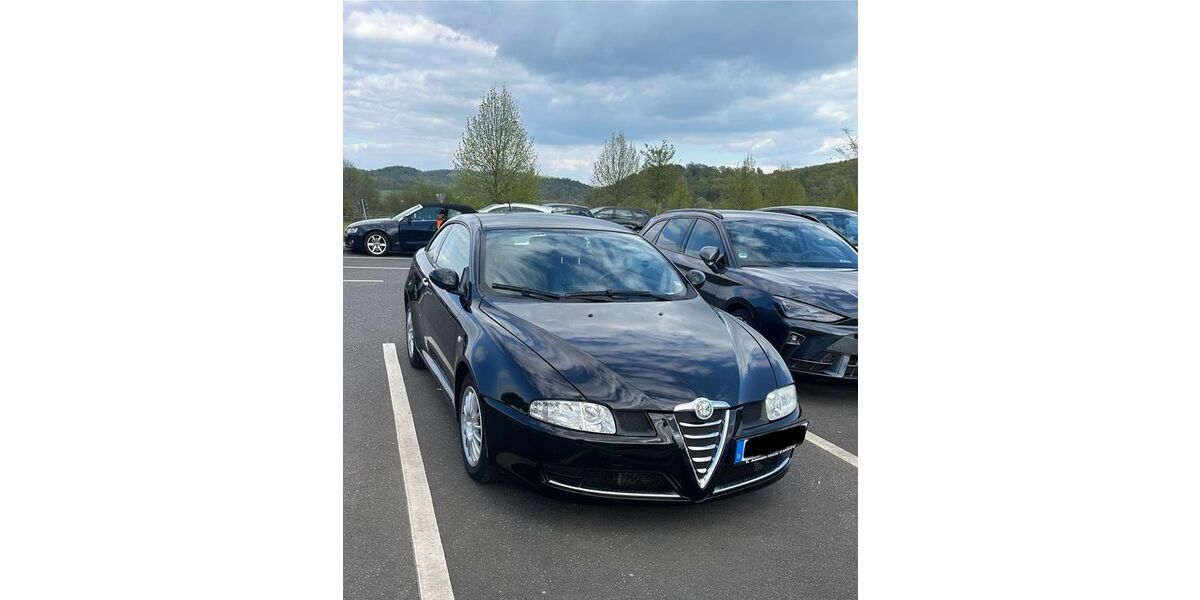 Alfa Romeo GT 147.000 km 7.000 &euro; Reiskirchen 35447