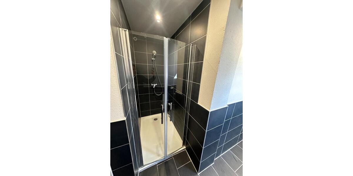 Dachgeschoßwohnung Wetzlar Altenberger Straße - 5 Zimmer, 68 m&sup2;, 750&euro; | Angebot:25431409