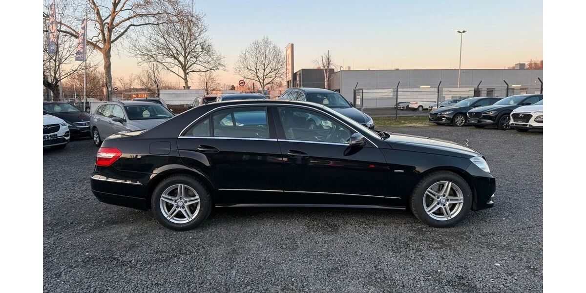 Mercedes-Benz E 250 89.000 km 14.500 &euro; Lollar 35457
