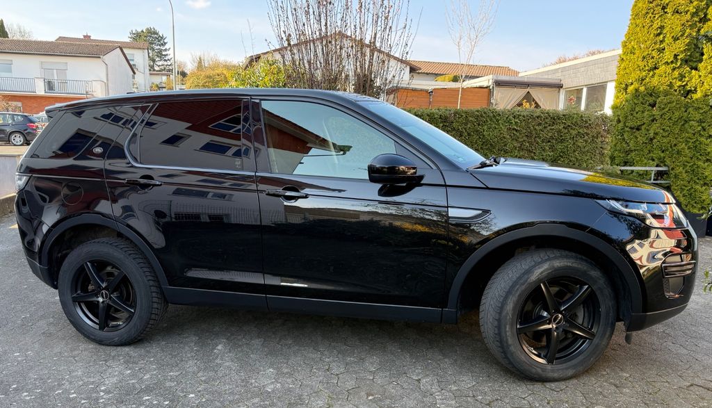 Land Rover Discovery Sport 84.000 km 18.888 &euro; Bad Nauheim 61231