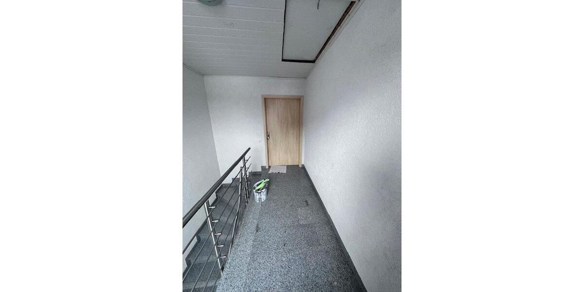 Dachgeschoßwohnung Hungen - 4 Zimmer, 104 m&sup2;, 900&euro; | Angebot:25977131