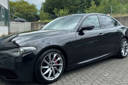 Alfa Romeo Giulia 179.000 km 12.999 &euro; Wettenberg 35435
