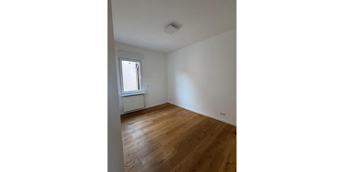 Etagenwohnung Bad Nauheim - 2 Zimmer, 63 m&sup2;, 1.050&euro; | Angebot:25934593