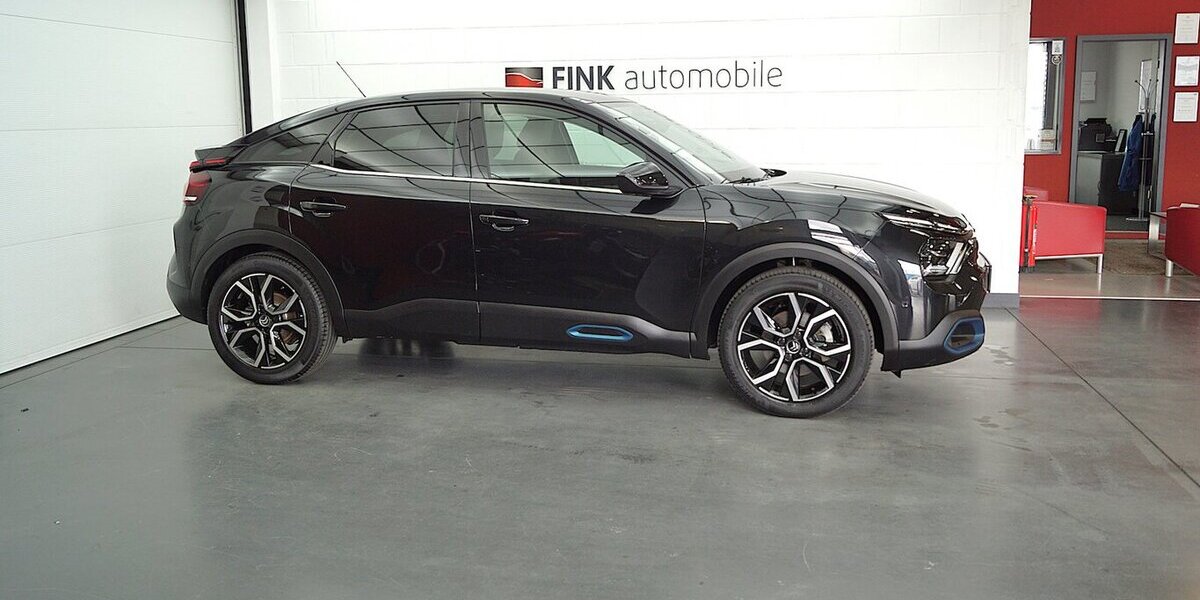 Citroen e-C4 e- 136 Shine 50 KWh LED CARPLAY 43.800 km 17.320 &euro; Lich 35423