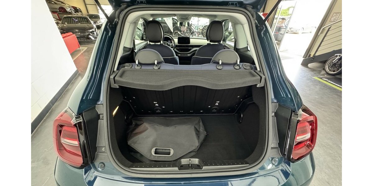 Fiat 500e Action 1.Hand Carplay 9.751 km 14.920 &euro; Lich 35423