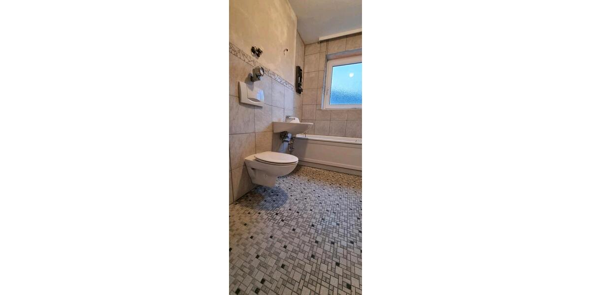 Etagenwohnung Marburg Biegenviertel - 3 Zimmer, 76 m&sup2;, 950&euro; | Angebot:26537447