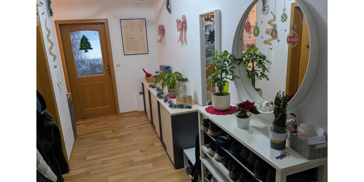Etagenwohnung Gießen Allendorf - 3 Zimmer, 100 m&sup2;, 970&euro; | Angebot:26262297