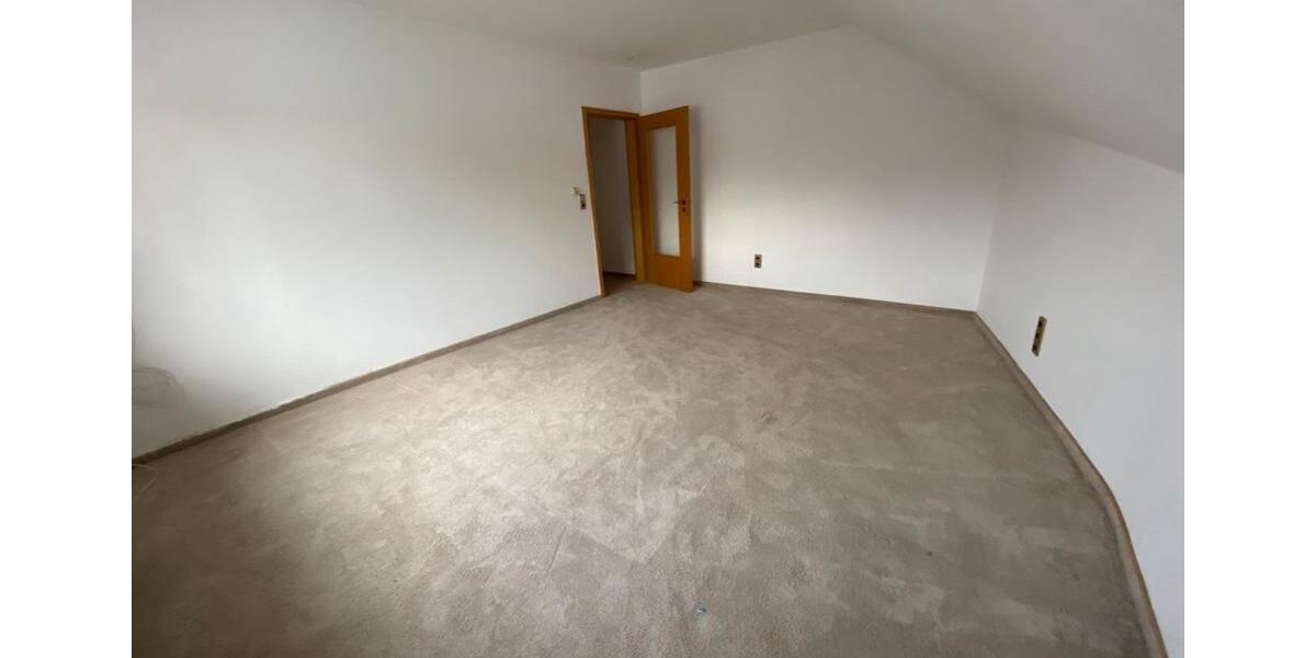 Etagenwohnung Echzell - 3 Zimmer, 115 m&sup2;, 750&euro; | Angebot:26038478