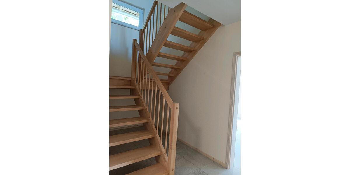 Einfamilienhaus Gladenbach - 5.5 Zimmer, 150 m&sup2;, 2.100&euro; | Angebot:26591382