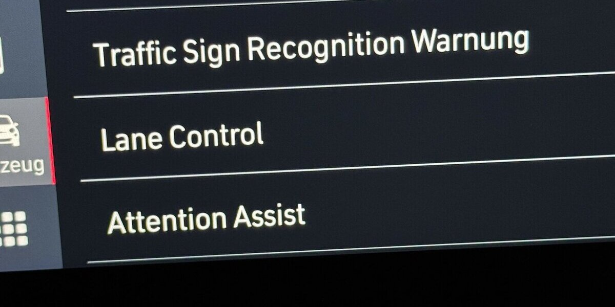 Fiat 500e Action CarPlay Android Automatik 1.Hand 18.400 km 13.440 &euro; Lich 35423