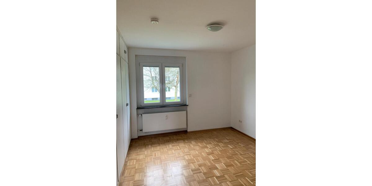 Erdgeschoßwohnung Gießen Anneröder Siedlung - 5 Zimmer, 110 m&sup2;, 1.200&euro; | Angebot:26600860