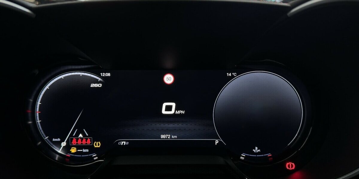 Alfa Romeo Giulia Competizione Q4 Turbo CarPlay Kamera 9.970 km 41.220 &euro; Lich 35423