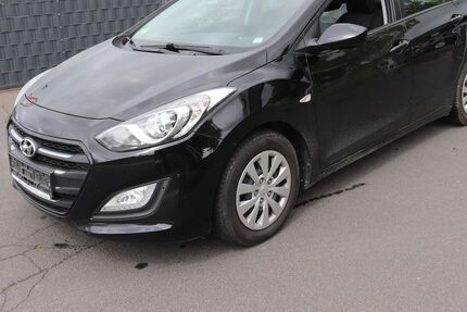 Hyundai i30 148.992 km 6.990 &euro; Heuchelheim b. Giessen 35452