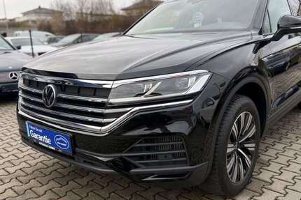 VW Touareg 20.993 km 48.000 &euro; Münzenberg - Gambach 35516