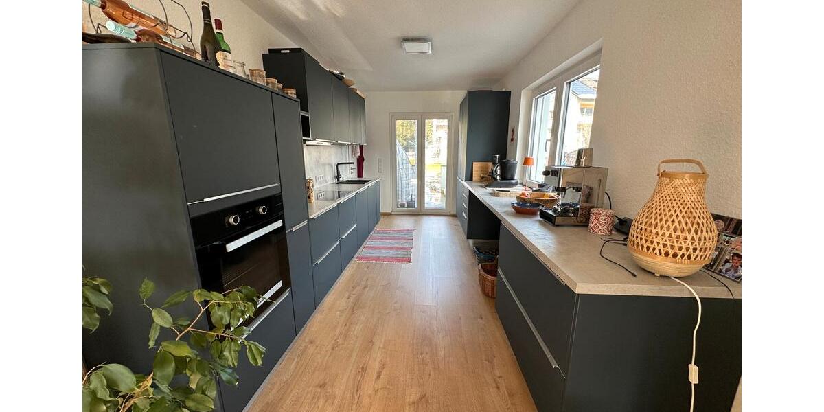 Erdgeschoßwohnung Lich - 3 Zimmer, 88 m&sup2;, 950&euro; | Angebot:25098036