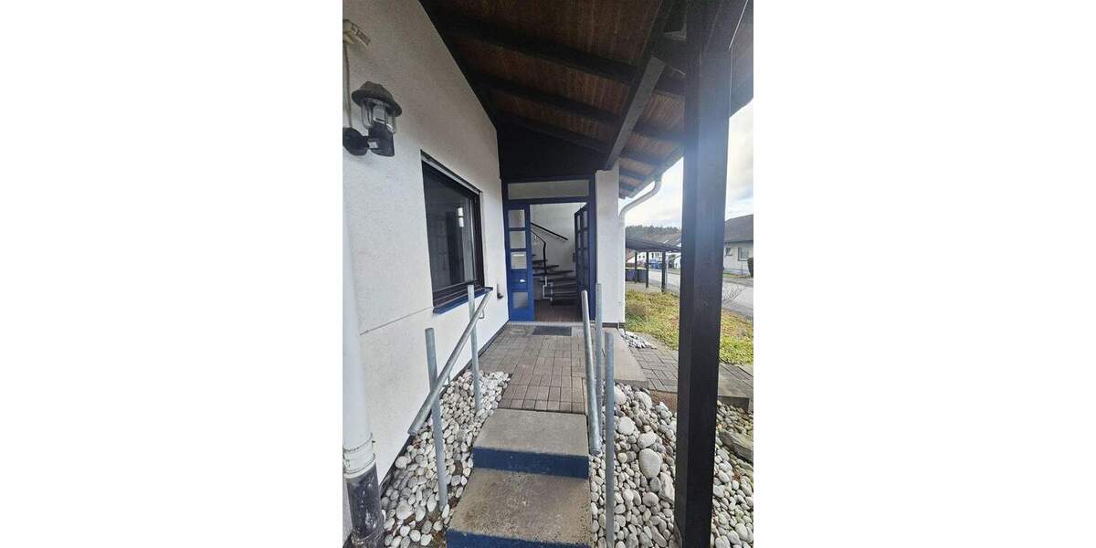 Mehrfamilienhaus, Wohnhaus Marburg Wehrda - 7 Zimmer, 237 m&sup2;, 599.000&euro; | Angebot:25798541