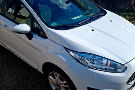 Ford Fiesta 117.500 km 5.900 &euro; Wölfersheim 61200