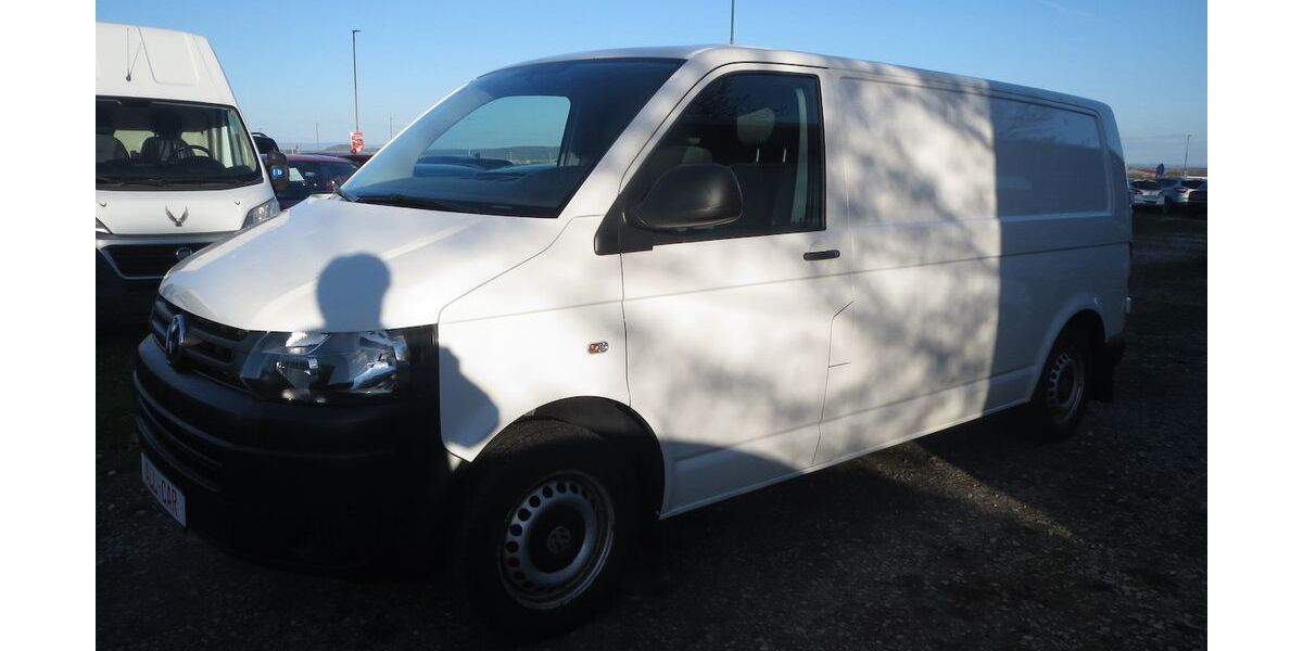 VW T5 Transporter 238.000 km 9.890 &euro; Butzbach 35510