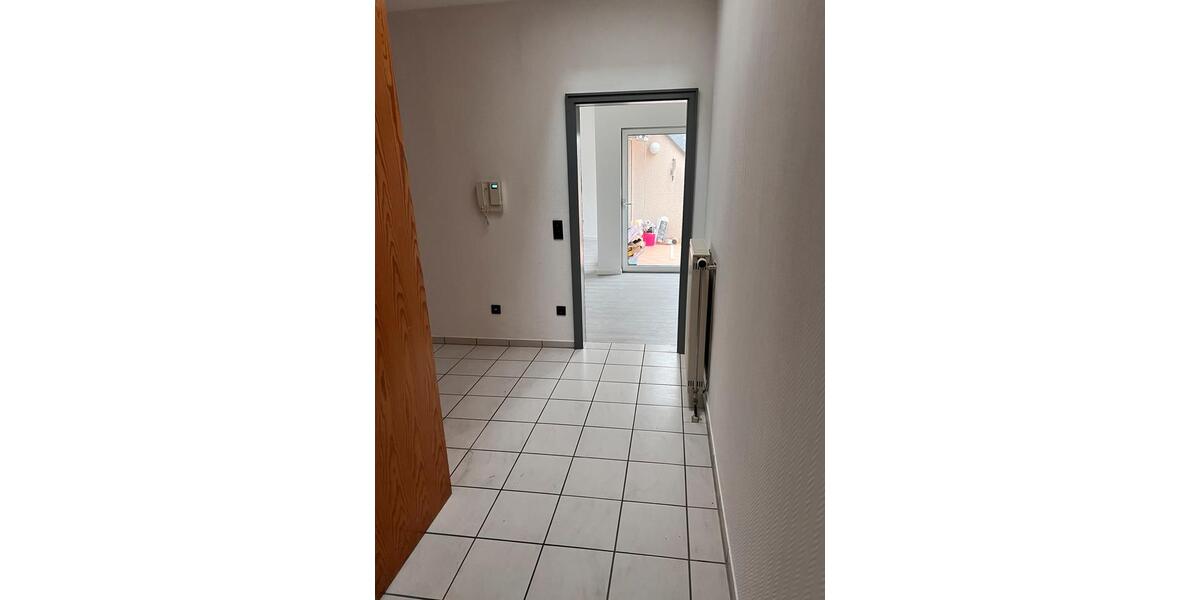 Etagenwohnung Gießen Allendorf - 3 Zimmer, 118 m&sup2;, 1.075&euro; | Angebot:26413063