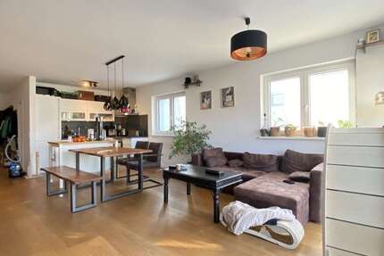 Wohnung Gießen - 2.5 Zimmer, 87 m&sup2;, 1.000&euro; | Angebot:25447593