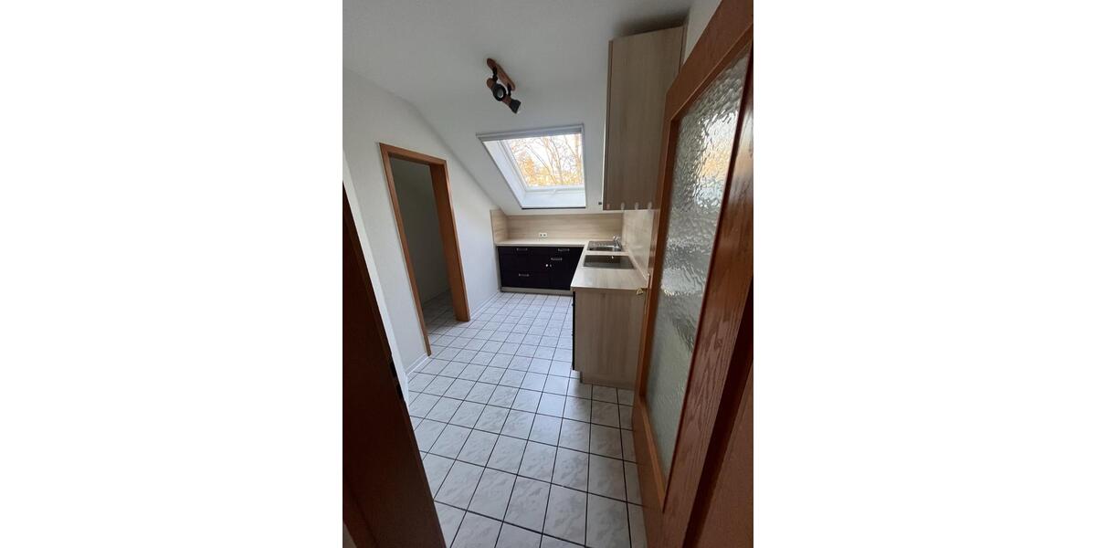 Dachgeschoßwohnung Marburg Marbach - 3 Zimmer, 56 m&sup2;, 195.000&euro; | Angebot:25406532