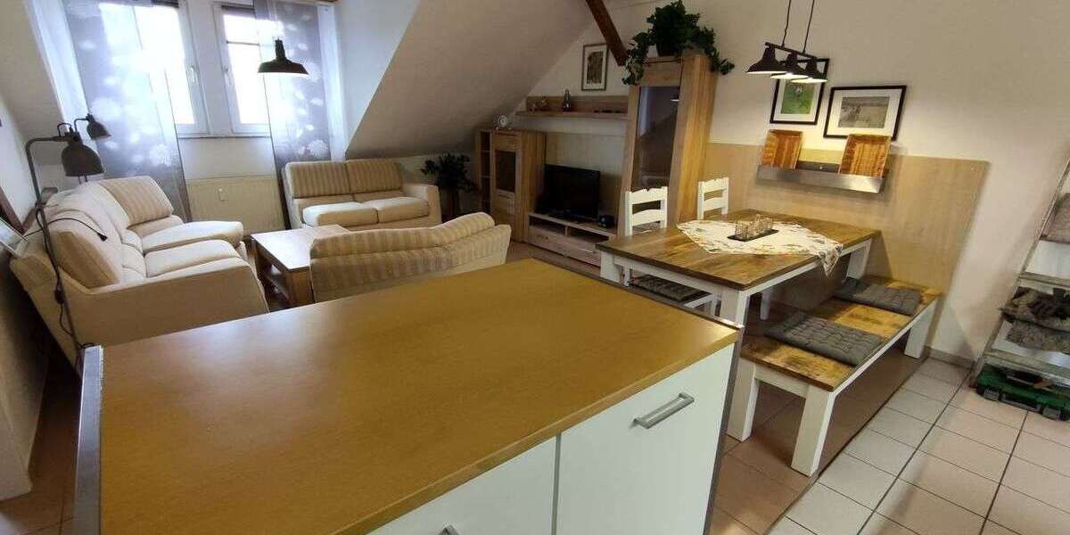 Zimmer Grävenwiesbach - 2 Zimmer, 895&euro; | Angebot:24986290