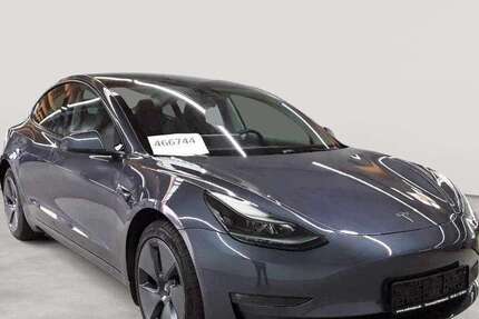 Tesla Model 3 30.560 km 29.290 &euro; Fernwald-Steinbach 35463