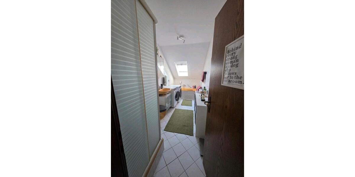 Etagenwohnung Pohlheim - 3 Zimmer, 100 m&sup2;, 960&euro; | Angebot:25883067