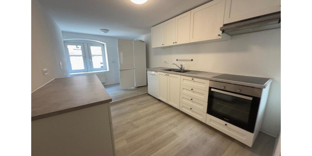Etagenwohnung Marburg - 4 Zimmer, 115 m&sup2;, 1.490&euro; | Angebot:26644573