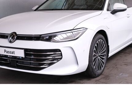 VW Passat 5.000 km 69.129 &euro; Hüttenberg-Rechtenbach 35625