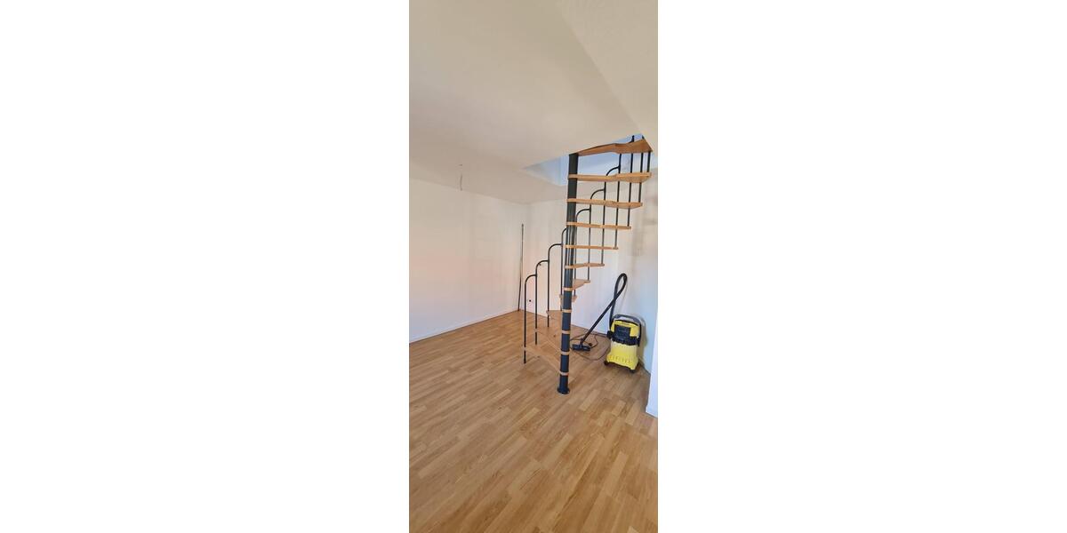 Maisonettenwohnung Friedberg (Hessen) - 2 Zimmer, 50 m&sup2;, 750&euro; | Angebot:25950858