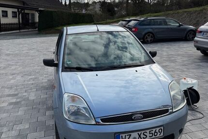 Ford Fiesta 140.000 km 1.400 &euro; Wetzlar 35578