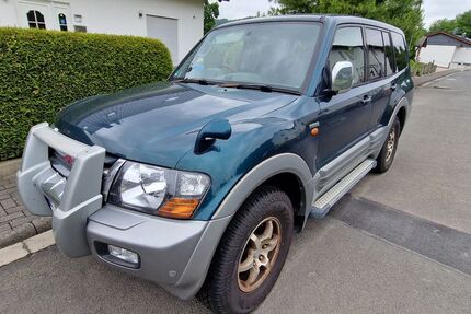 Mitsubishi Pajero 92.000 km 13.999 &euro; Lohra 35102