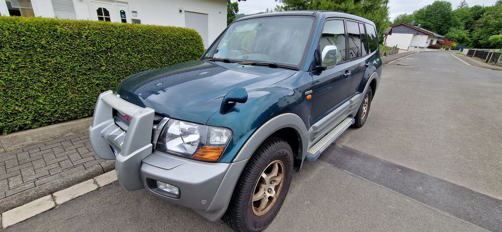 Mitsubishi Pajero 92.000 km 13.999 &euro; Lohra 35102